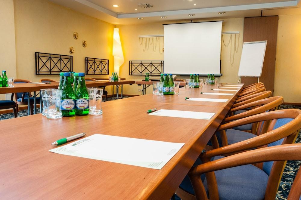 Partner 3* Warsaw